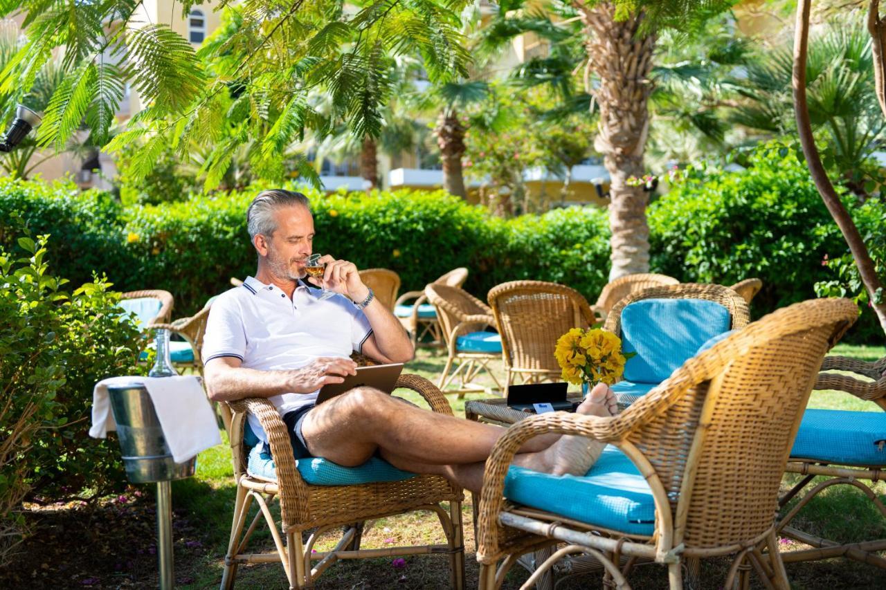 Three Corners Sunny Beach Resort Hurgada Dış mekan fotoğraf